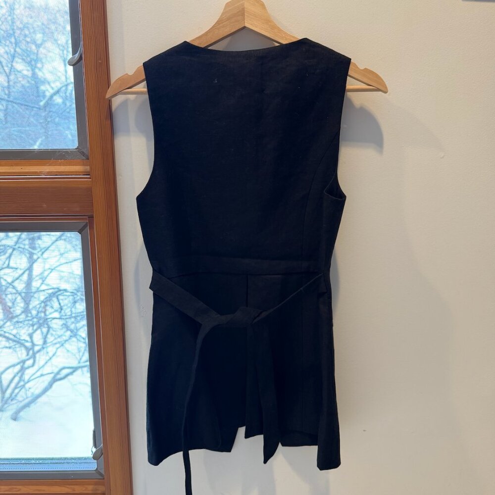 DISSH Alessia Linen Vest - Picture 6 of 6